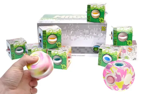Антистрес кубик-спінер "MAGIC GYRO CUBE" в блоці 24шт LK2203-1 р.25,8*19,5*13см купити