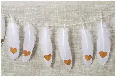 Гірлянда з пір'я з напиленням, "Серця золоті", в уп (1 шт) купити