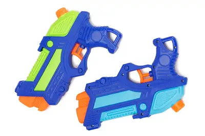 Водяний пістолет 955 в кульку 2шт. р.22x16x3,5 см YG Toys купити