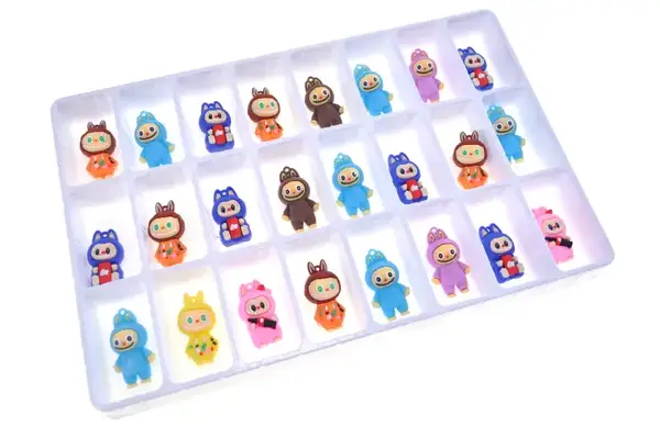 Адвент-календар Лабубу, 24 фігурки купити недорого в Україні, фото 4