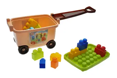 Конструктор блочний 22дет у візку HC-038K-04 р.30,5*21,5*19,5см купити