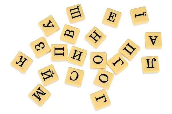 Настільна гра 30824 "Словогонка" STRATEG купити недорого в Україні, фото 3