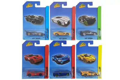 Машина металева "Гонка" 6 видів на блістері I868-1 р.16,5*11см купити