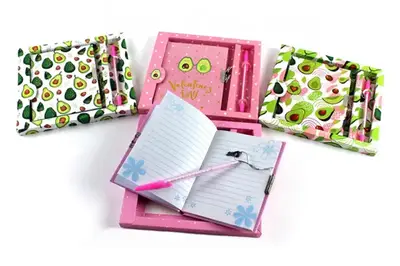 Блокнот в коробці на замочку "Авокадо" з ручкою 64939-EP 19*18см mix4 купити