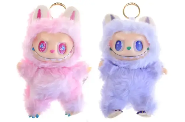 М'яка іграшка-брелок Лабубу з музикою в коробці, 3 сезон купити