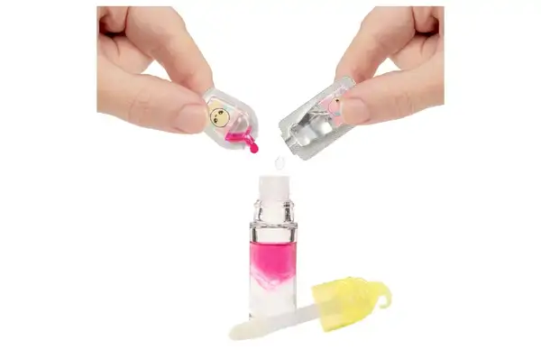 Ігровий набір з лялькою та блиском для губ YUMMILAND (ЯММІЛЕНД) S2 – НІЯ КЕНДІ ФЛАФФ 525462 купити недорого в Україні, фото 3