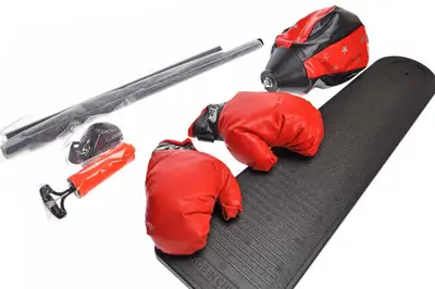 Боксерський набір зі стійкою в коробці WT660 р.125*24*68см купити