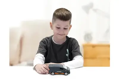 Автомодель серії Шеврони Героїв – TOYOTA ALPHARD – ЗАГІН МЕТЕЛИКІВ купити