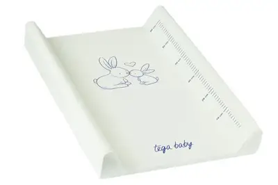 Пеленальний килимок KR-009-103 "Зайчики" білий, р.50x70 см TEGA купити