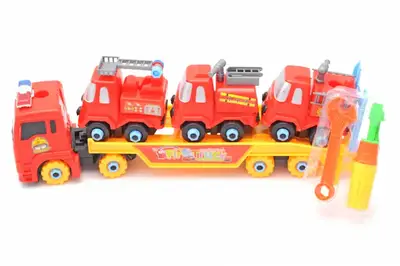 Автовоз конструктор 8637 в ковпаку р.43x15x10 см YG Toys купити
