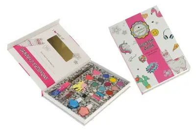 Набір косметики 20в1 в коробці IG2917 р.21,8*16*2,3см купити