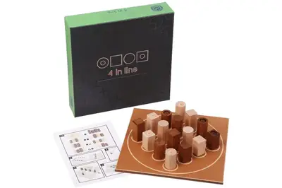 Настільна гра "Чотири на лінії" Arial купити