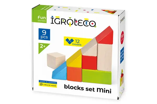 Дерев'яна розвиваюча гра 900163 "Кубики логічні кольорові" 9 шт. в коробці 15x15x4 см. IGROTECO купити