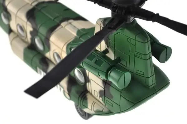 Вертоліт на батарейках, озвучений, зі світлом, в коробці 286-26 р.44*24*16см купити недорого в Україні, фото 5