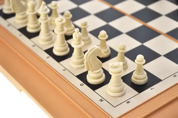 Шахи 3в1, в коробці 1666 р. 28,8x28,8x1,7 см YG Toys купити недорого в Україні, фото 4