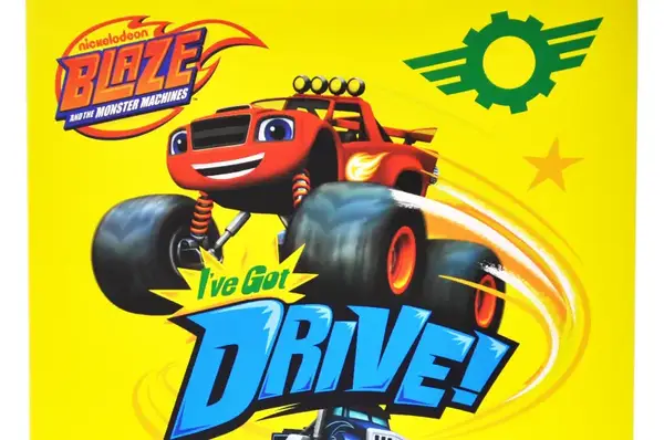 Пакет паперовий M QB004-103 "Блиск і диво-машини" р.27x33x11 см qbee купити недорого в Україні, фото 4