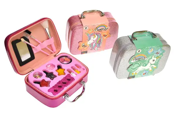 Набір косметики B160 в саквояжі р.20x7,5x14 см YG Toys купити