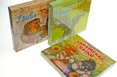 Розвиваюча гра "Ляльковий театр" 17 укр. казок 322 STRATEG купити