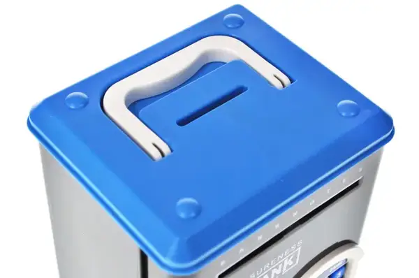 Скарбничка-сейф WF-3015H музика, світло, пароль, імітація відбитка р.18,6x12,9x15 см YG Toys купити недорого в Україні, фото 5