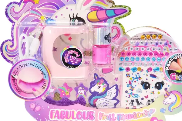 Манікюрний набір T043U лампа, сушарка для лаку з ЮСБ кабелем, наліпки на нігті, лак світиться у темряві, аксес., короб.35*20*5 см купити недорого в Україні, фото 2