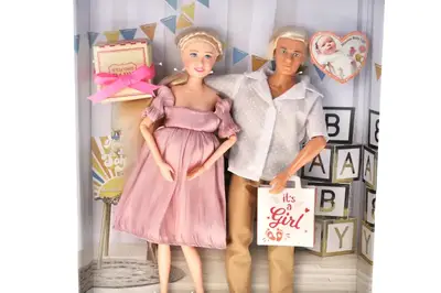 Лялька A811A/B мікс 2 види, пара, Кен та вагітна Барбі, дитина всередині короб. 36,5*6*30 см купити
