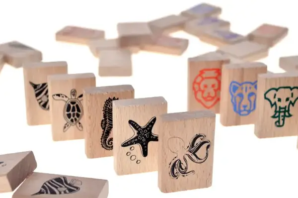 Розвиваюча дерев'яна гра QB700-007 "Дитячий Маджонг" 49 дет. qbee купити недорого в Україні, фото 4