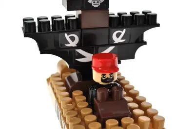 Конструктор блочний QB300-104 "Block&Steps: Піратський корабель" + ходилка і меморі гра 3в1, 41дет. qbee купити