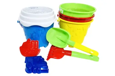 Набір дитячий "Відро №9 велике +лопатка, граблі, сито, пасочки" 1270 BAMSIC купити