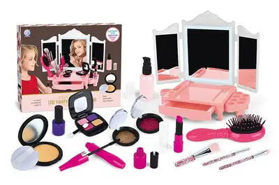 Трюмо з підсвіткою BJ1367 косметика(муляж), гребінець, аксесуари, коробка р.31x8x26 см Трюмо з підсвіткою BJ1367 косметика(муляж), гребінець, аксесуари, коробка р.31x8x26 см купити