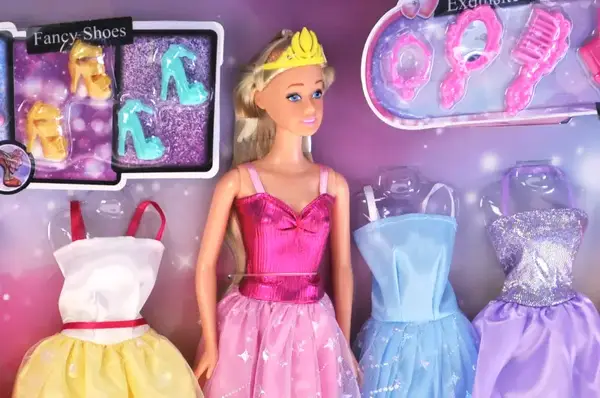 Лялька WG279 з гардеробом, в коробці р.45x5x32 см YG Toys купити недорого в Україні, фото 2