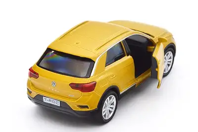 Автомодель - VOLKSWAGEN T-ROC 2017 (золотий) купити