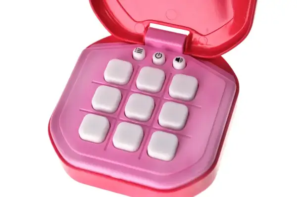 Гра електронна "Хрестики-нулики" Fun-Tic-Tac-Toe купити недорого в Україні, фото 4