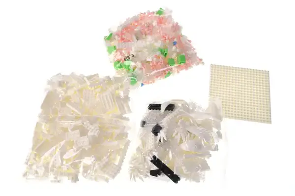 Конструктор MZ-418 «Біла весільна сукня» 2110 деталей, коробка р.32x5x22 см купити недорого в Україні, фото 2