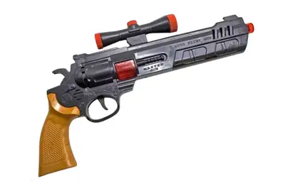 Пістолет механічний з оптичним прицілом, видає звук та іскри 725 GoldenGun купити