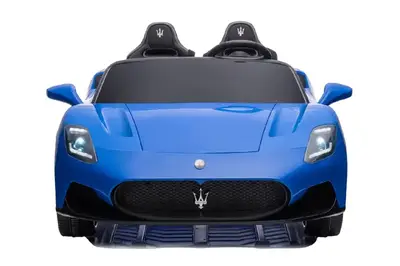 Електромобіль MASERATI S313 двомісний, шкіряні сидіння, колеса, EVA, MP3, Р/К, 12В*14АH, 4*45W купити