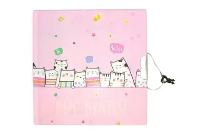 Блокнот дитячий на замочку Котики 135x135mm, 70g, 60 л Блокнот дитячий на замочку Котики 135x135mm, 70g, 60 л купити